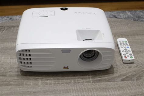 top rated movie projectors that are inexpensive